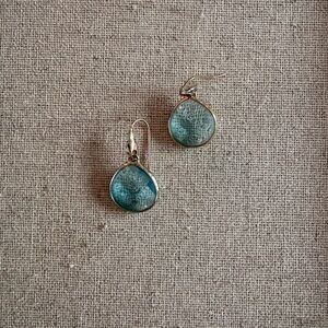 Stella & Dot turquoise earrings